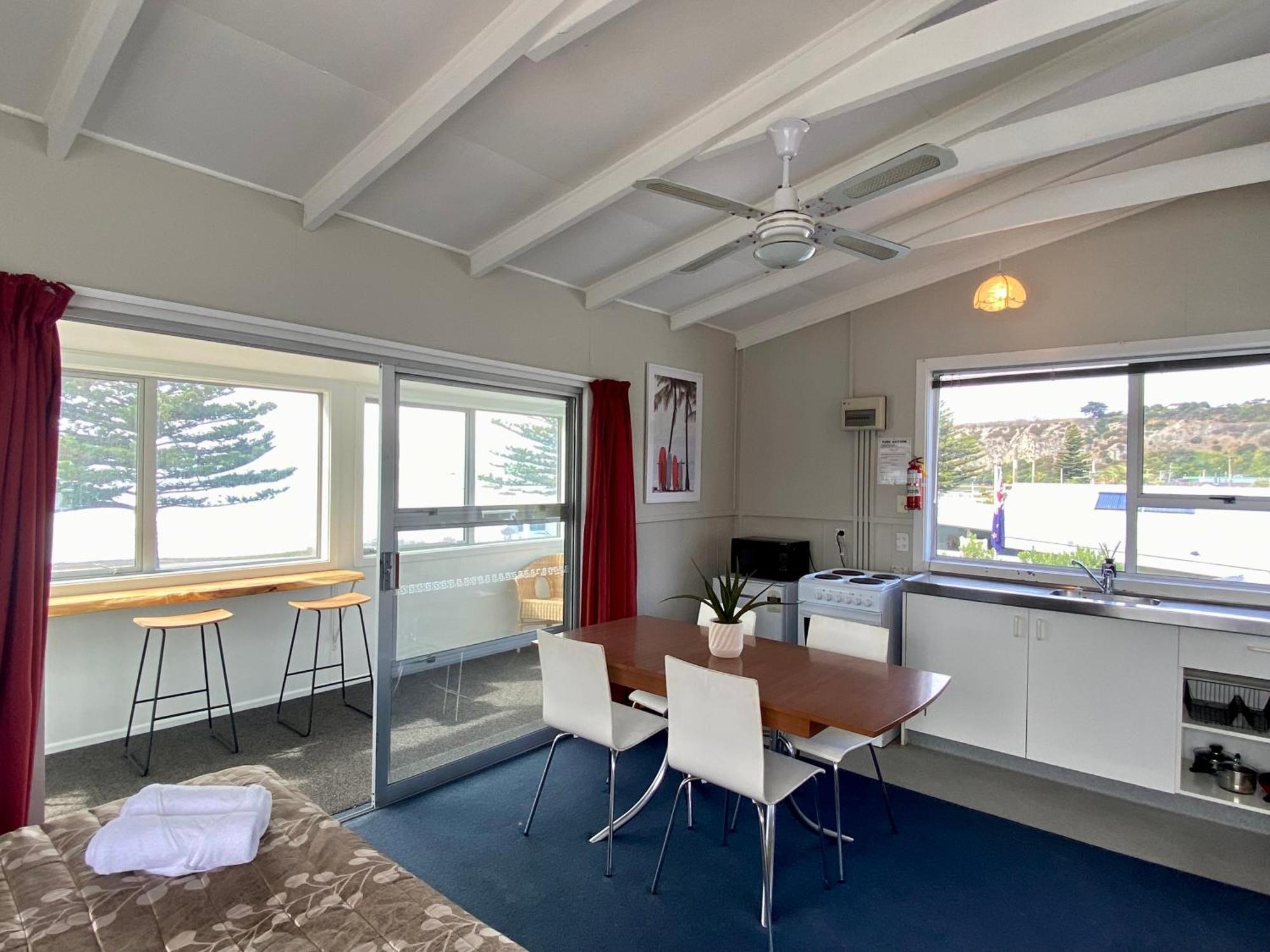 Sea View Motel - Unit 1 Kaikoura Kültér fotó